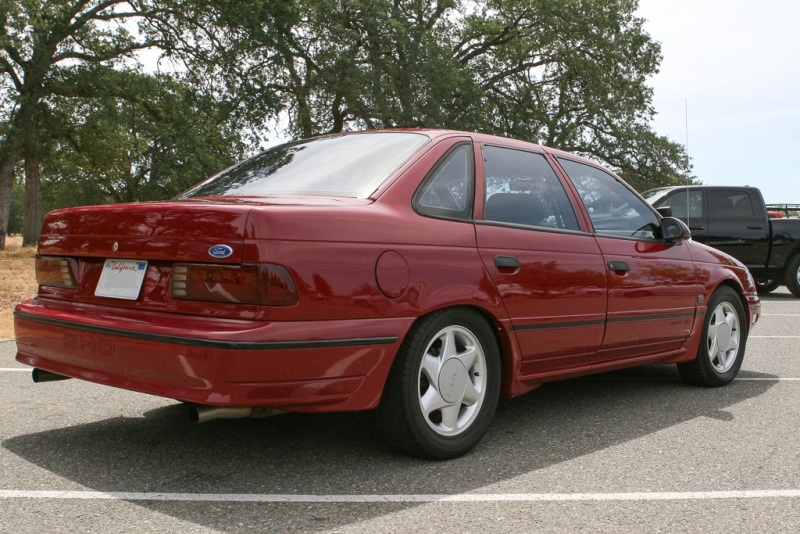 1989 Ford Taurus SHO